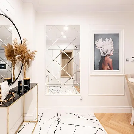 Gold شقة شتيتشينيك